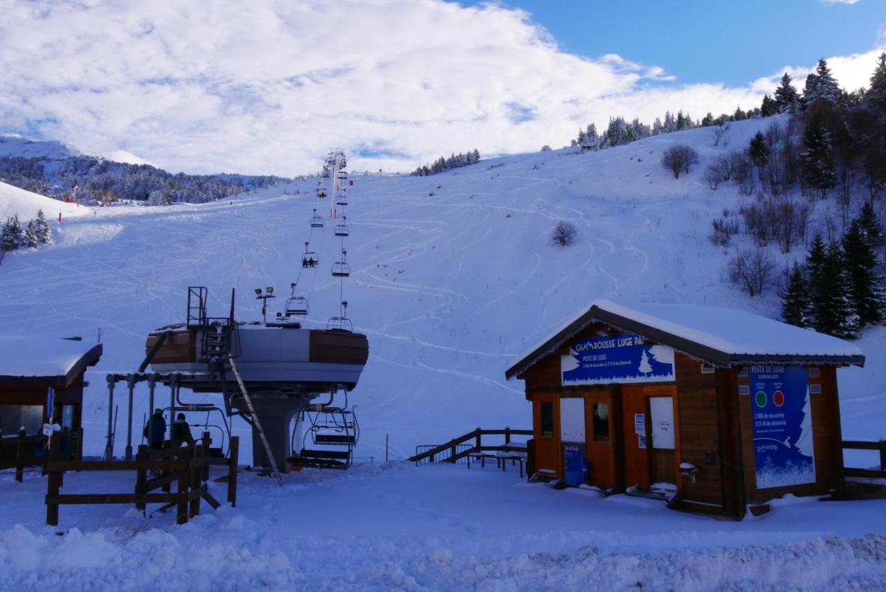 Appartement 4 Personnes 32M2 Au Pied Des Pistes- Wifi- Balcon Sud- Chamrousse 1650 Bagian luar foto