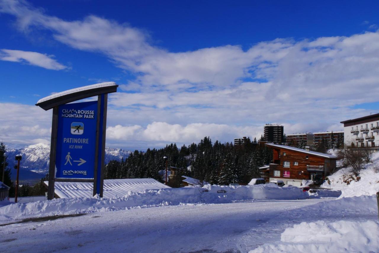 Appartement 4 Personnes 32M2 Au Pied Des Pistes- Wifi- Balcon Sud- Chamrousse 1650 Bagian luar foto